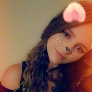 Meet your Posher, Shelby